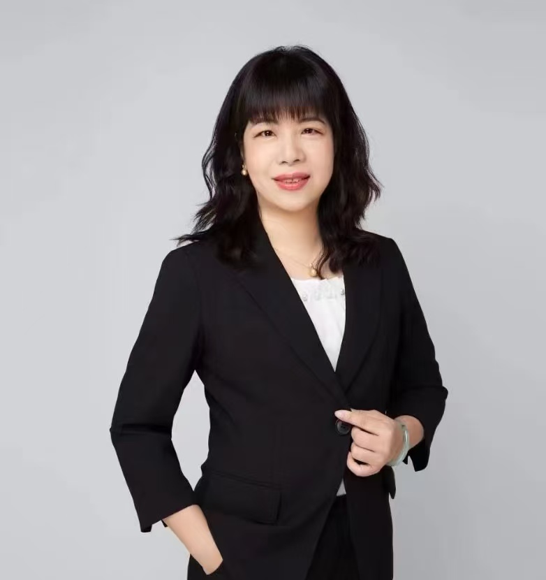 区巧莹区域代表