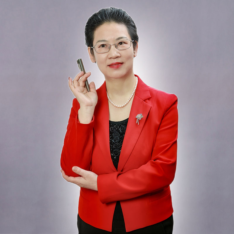 龙云霞